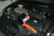 混合动力汽车高压电池维修（混合动力汽车高压电池维修多少钱）